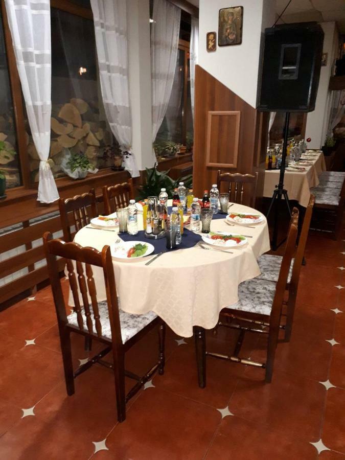 Стаи За Гости - Семейна Къща За Гости Ивел بانسكو المظهر الخارجي الصورة
